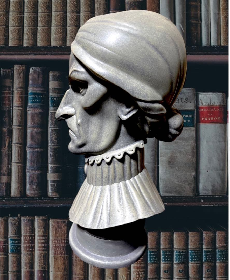 ホーンテッドマンション　石像　置物　フィギュアリン　スタチュー　日本未発売　銅像