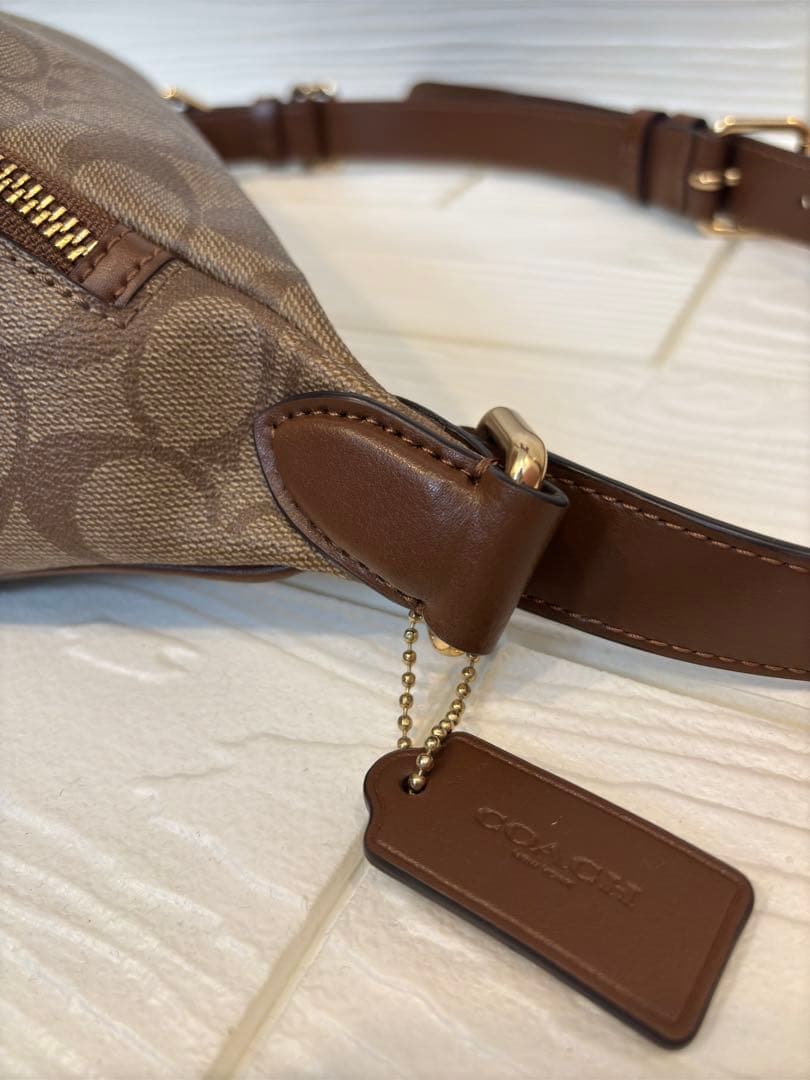 COACH シグネチャー ウエストバッグ ボディバッグ レザー 茶色