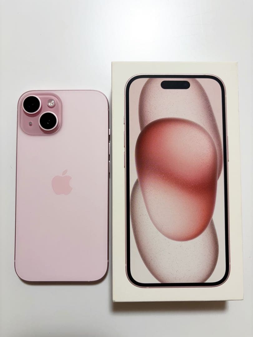 美品　Apple iPhone 15 ピンク 本体　箱、充電コード付き