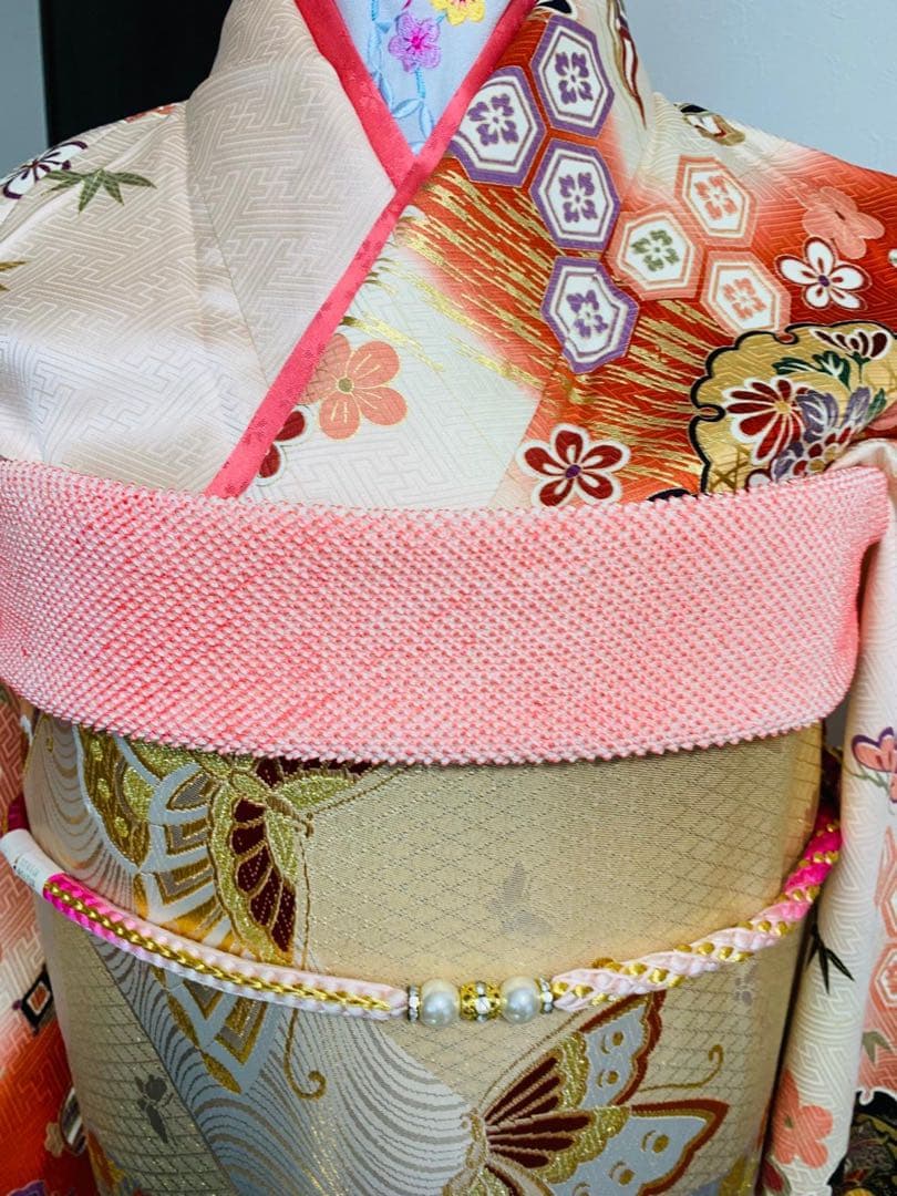 振袖フルセット駒刺繍　雪輪花文　宝尽くし　暈し染め　金彩　正絹