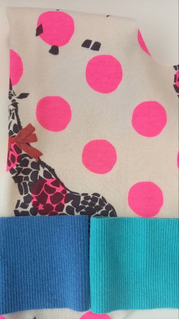 ハンバーガーとフライドポテト