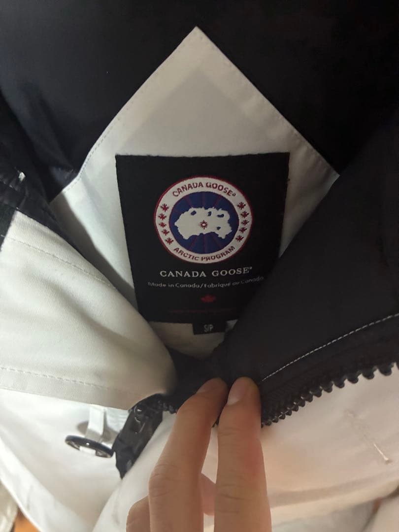 カナダグース　ダウンジャケット　ソフネット別注　 ホワイト