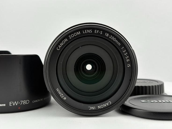 ★極上品★キヤノンCANON EF-S 18-200mm F3.5-5.6 IS