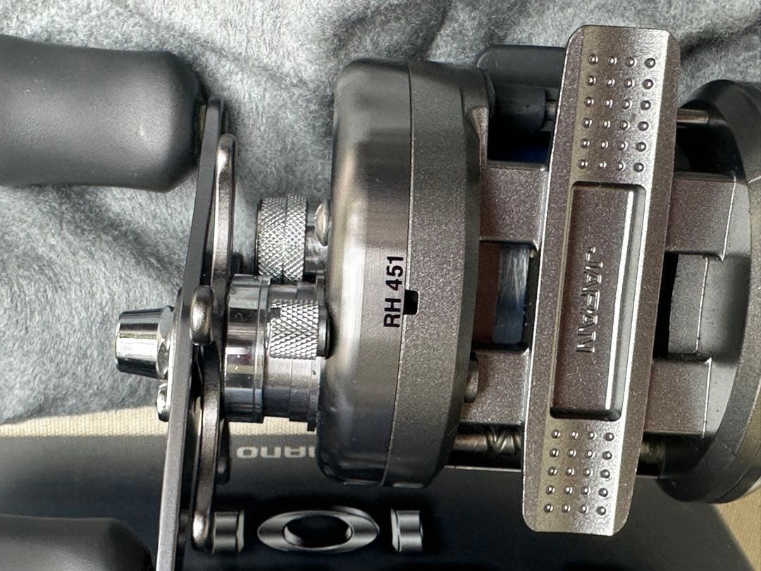 シマノ　AXIS 101