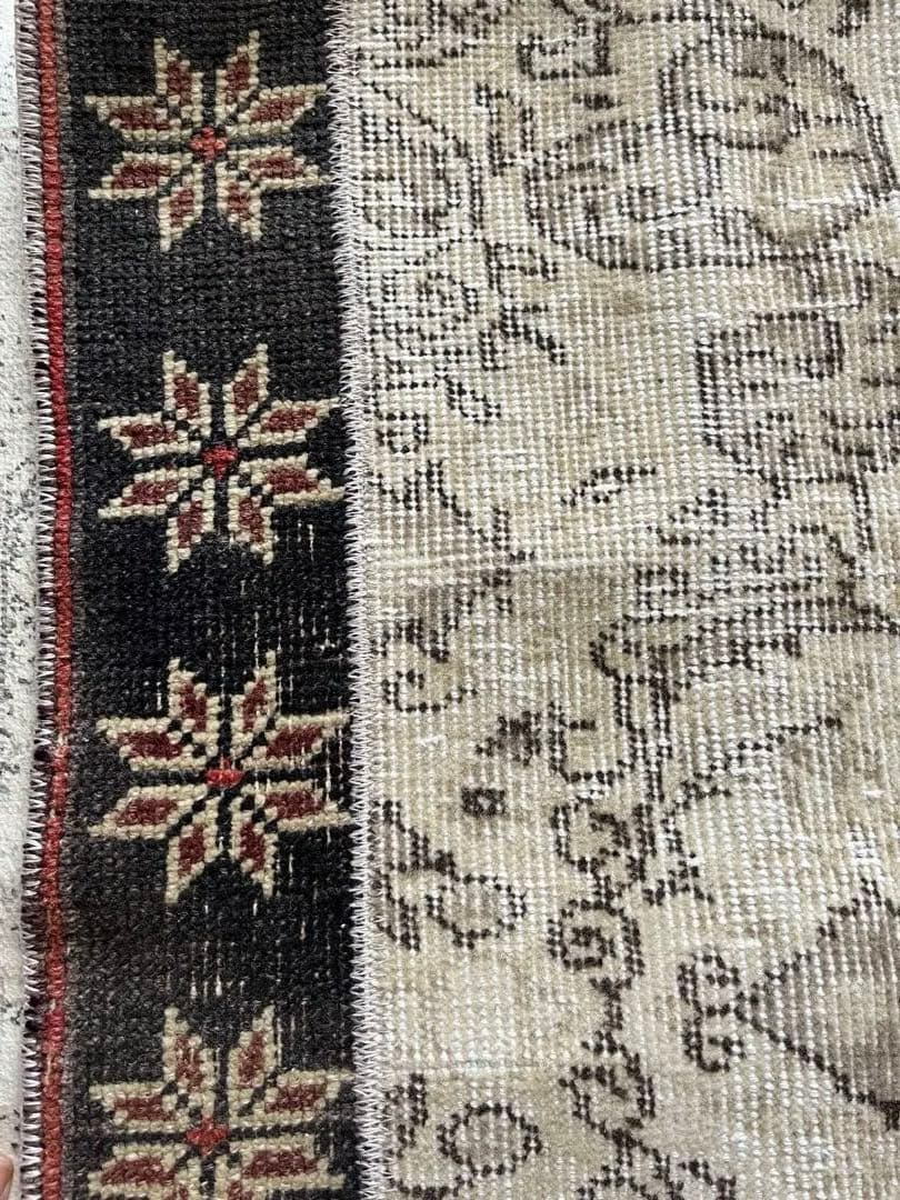 パッチワーク トルコヴィンテージラグ　深みネイビー×ベージュ　トルコラグ