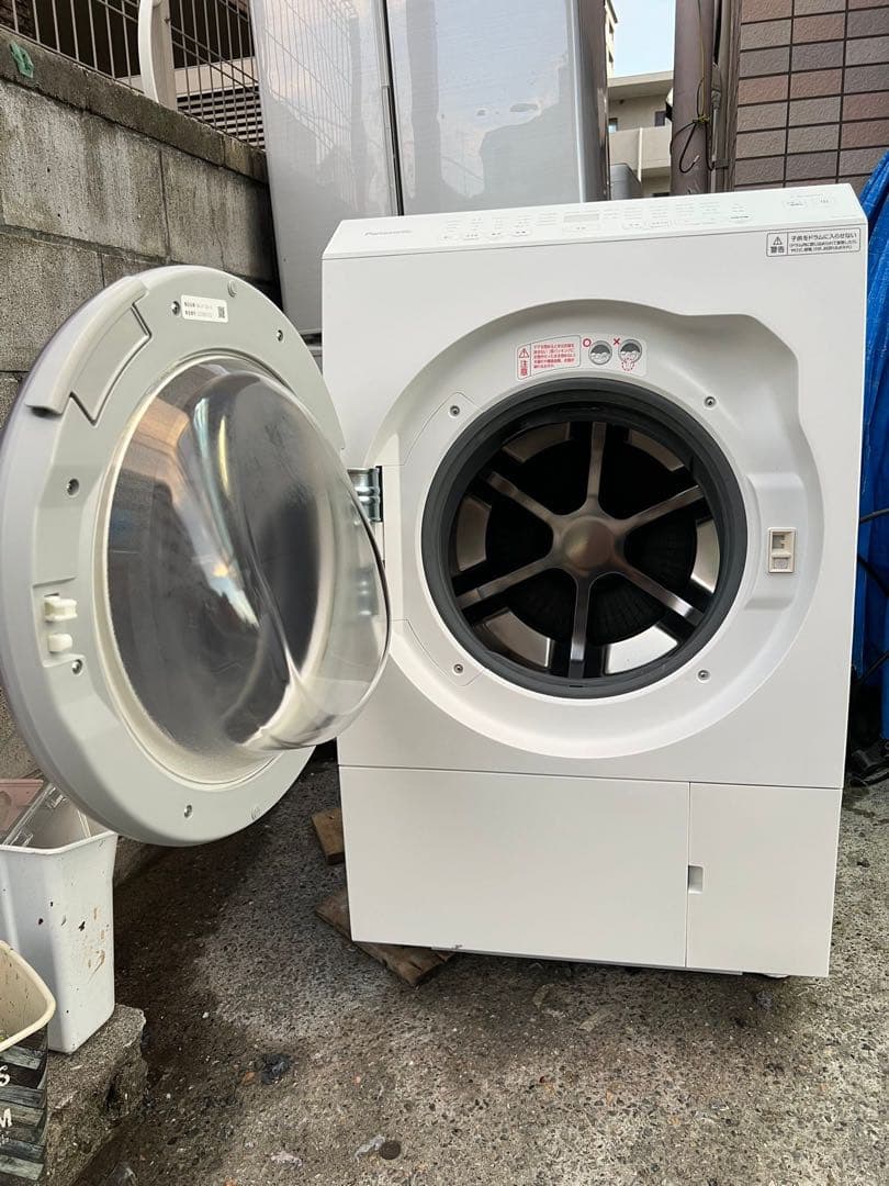 いに 2022年　Panasonic ドラム式洗濯機 NA-LX113AL