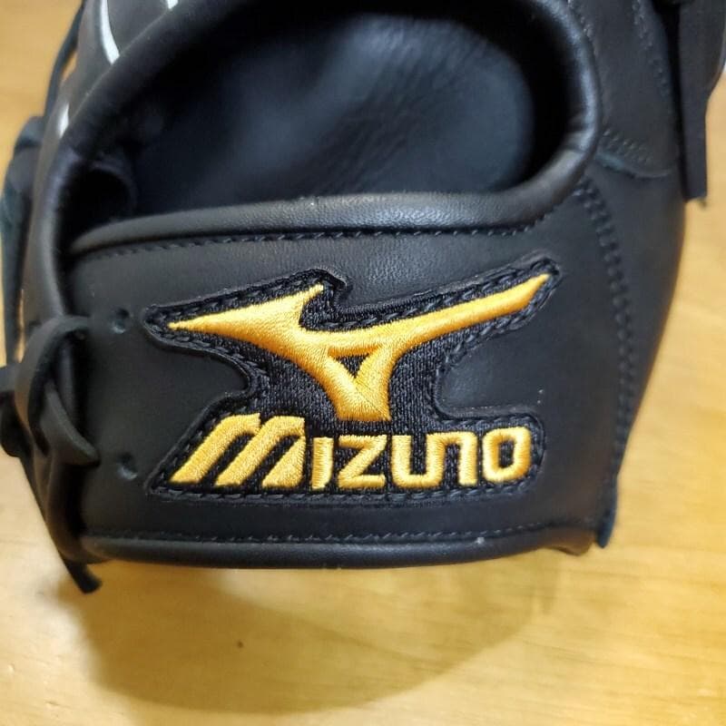 ミズノ MIZUNO 井端弘和モデル 限定モデル 児童用 軟式グローブ