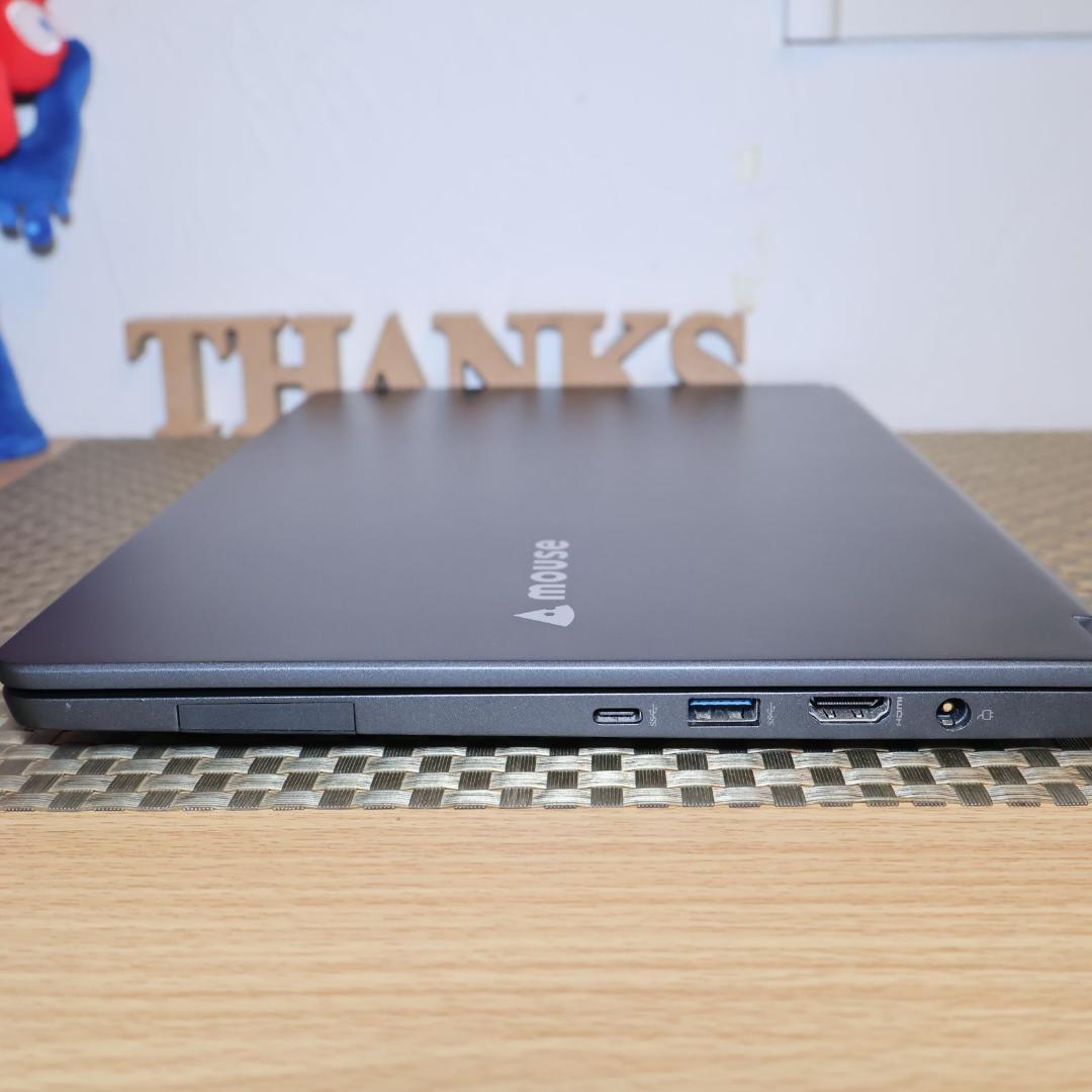 極美品！Win11公式対応8世代i5/メ8G/SSD/HDMI/無線/TypeC