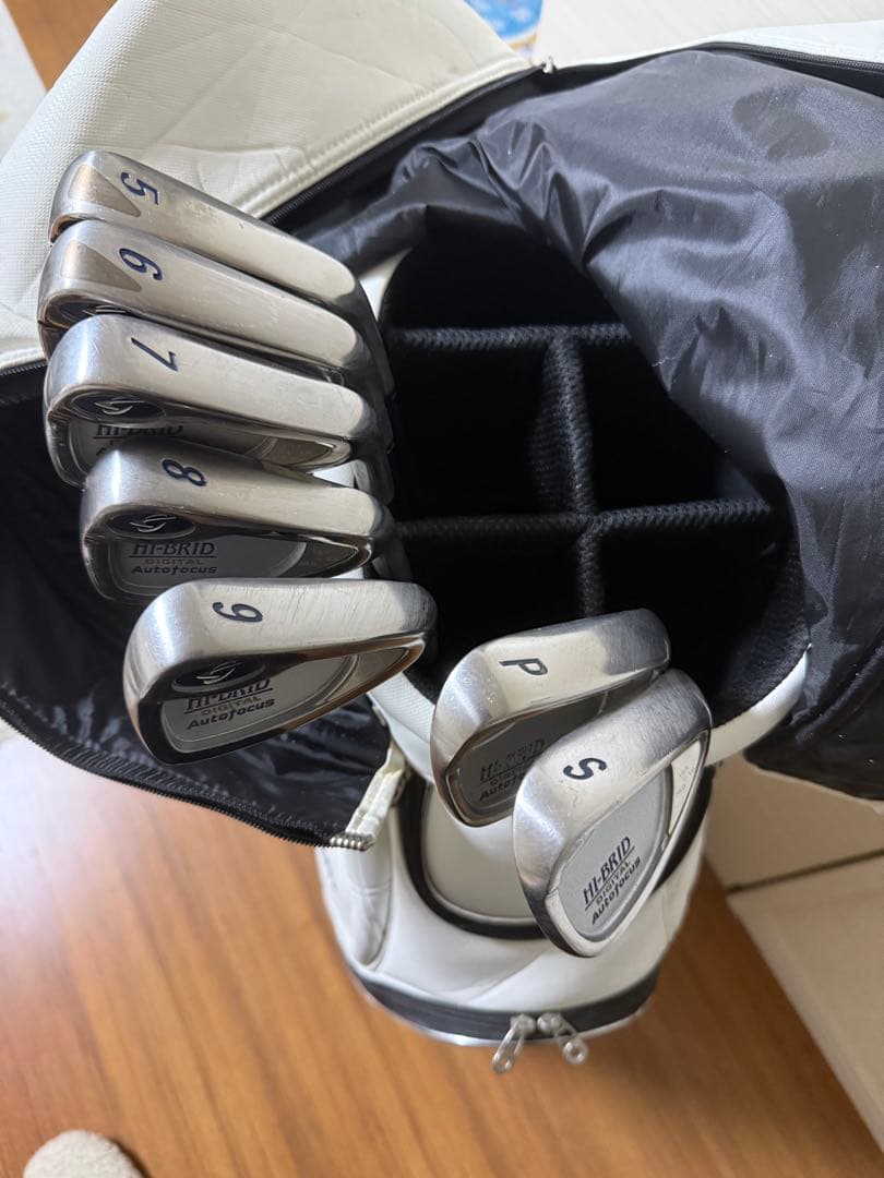 レディース　アイアンセット　キャディーバッグセット