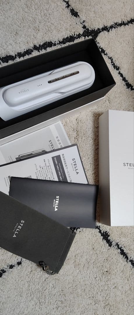 STELLA 美顔器 ホワイト
