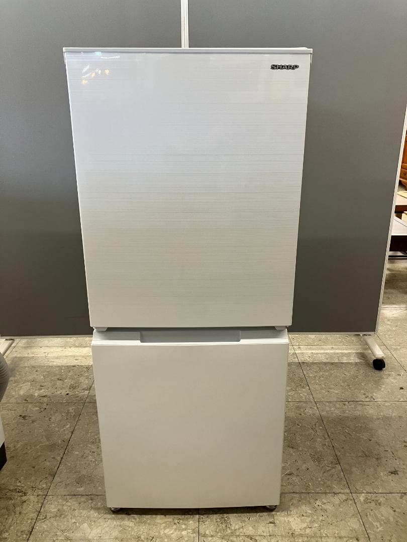 SHARP冷凍冷蔵庫 SJ-D15G-W 152L 2021年製