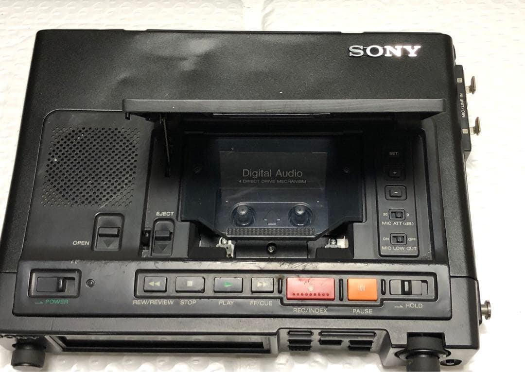 ポータブルプレーヤー SONY TCD-D10 PRO