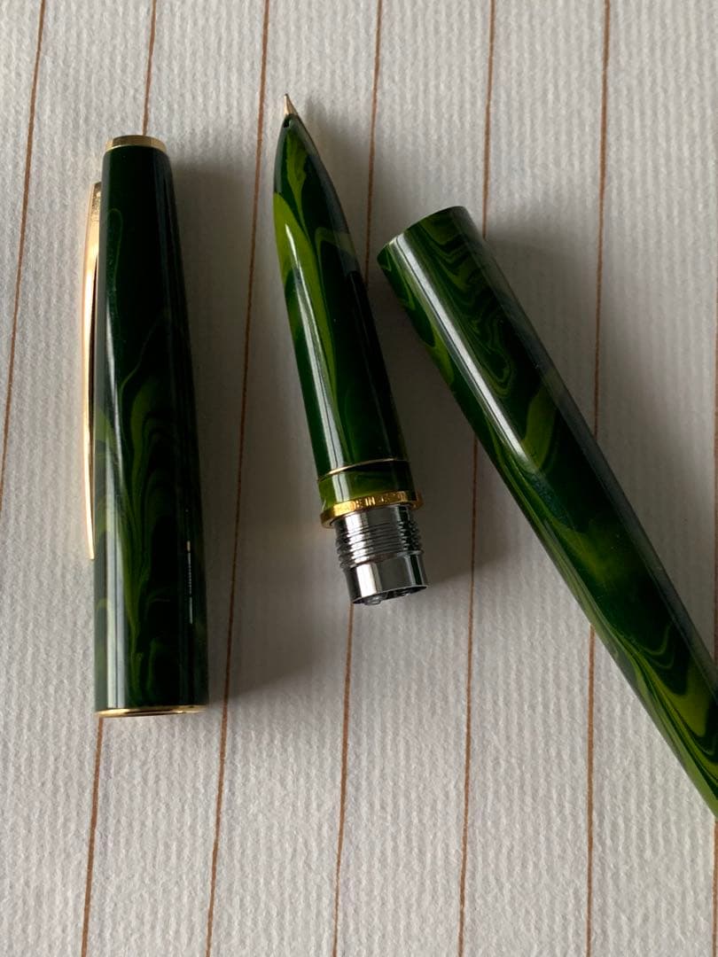 極めて希少 PILOT（パイロット） Lady Umryu雲流 万年筆 18K