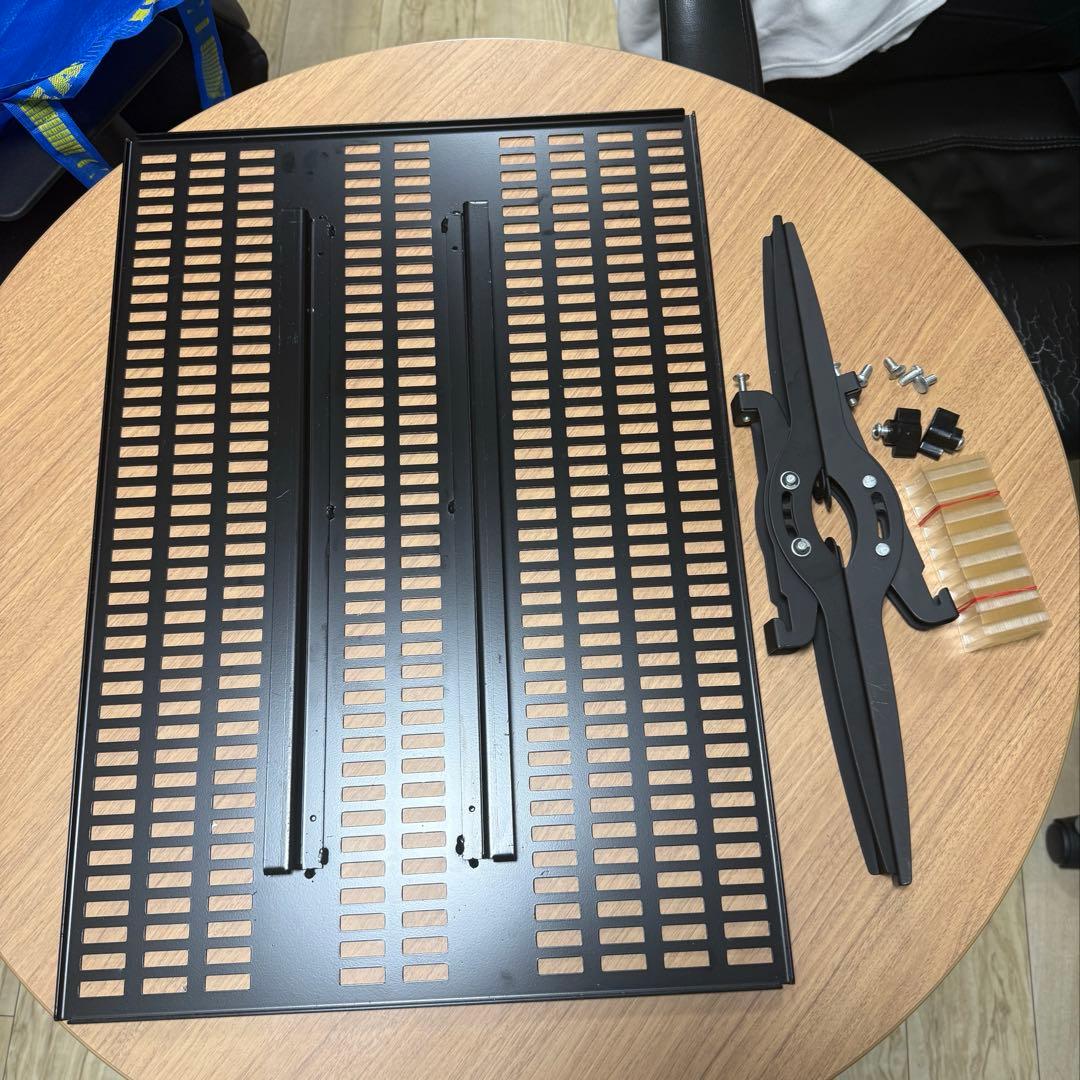 TVセッター 壁美人 TI300 Lサイズ（37〜65インチ）中古 良品