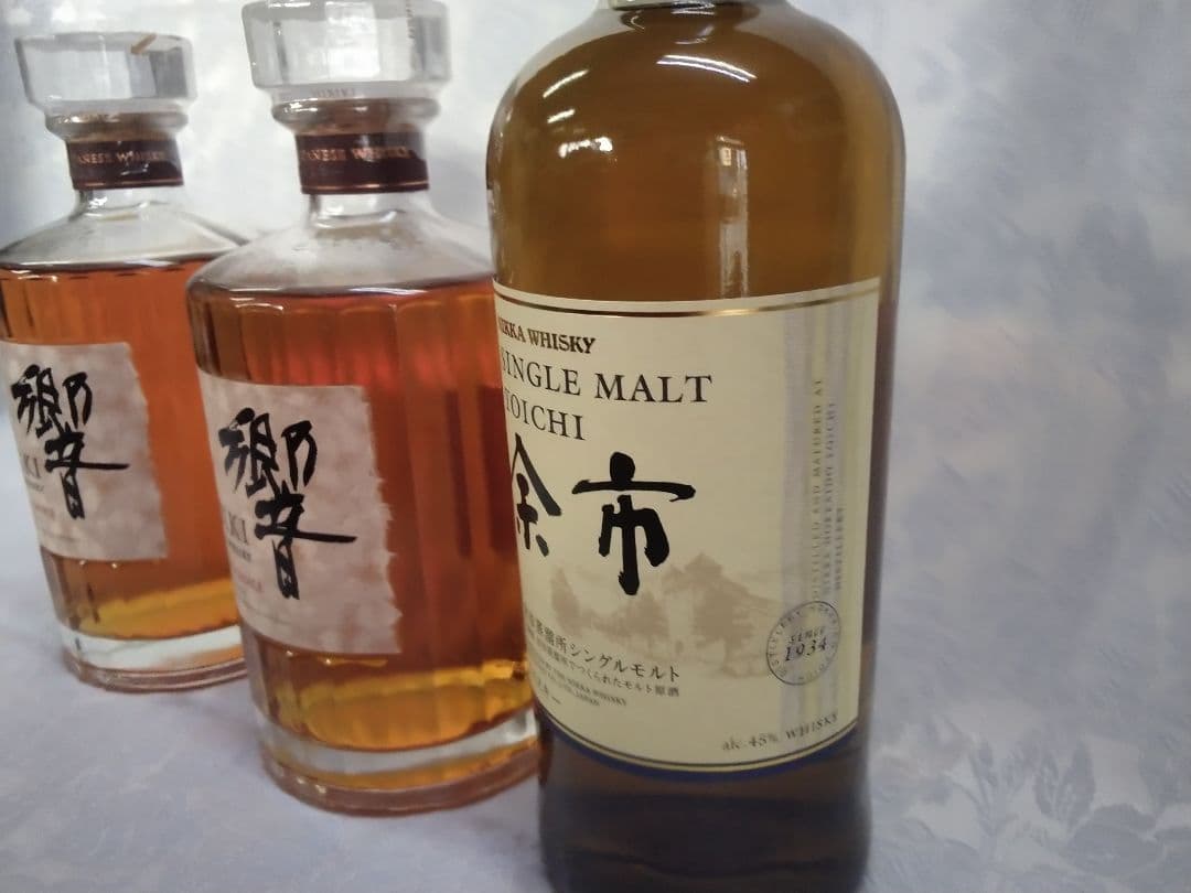 ウイスキー響　ブレンダーチョイス２本、余市１本