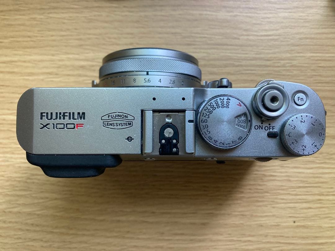 【美品】FUJIFILM X100F付属品あり