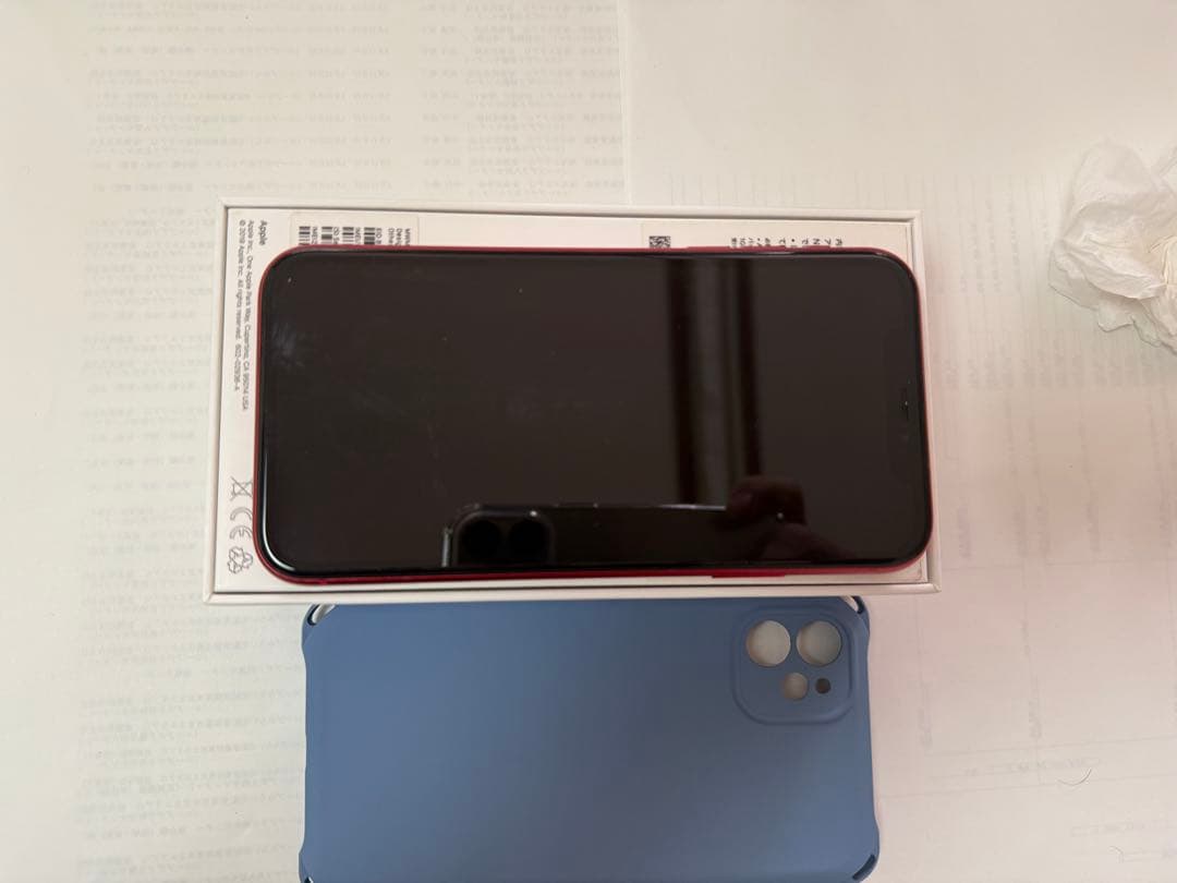 Apple iPhone 11 (RED) 美品 箱、付属品、ケース付