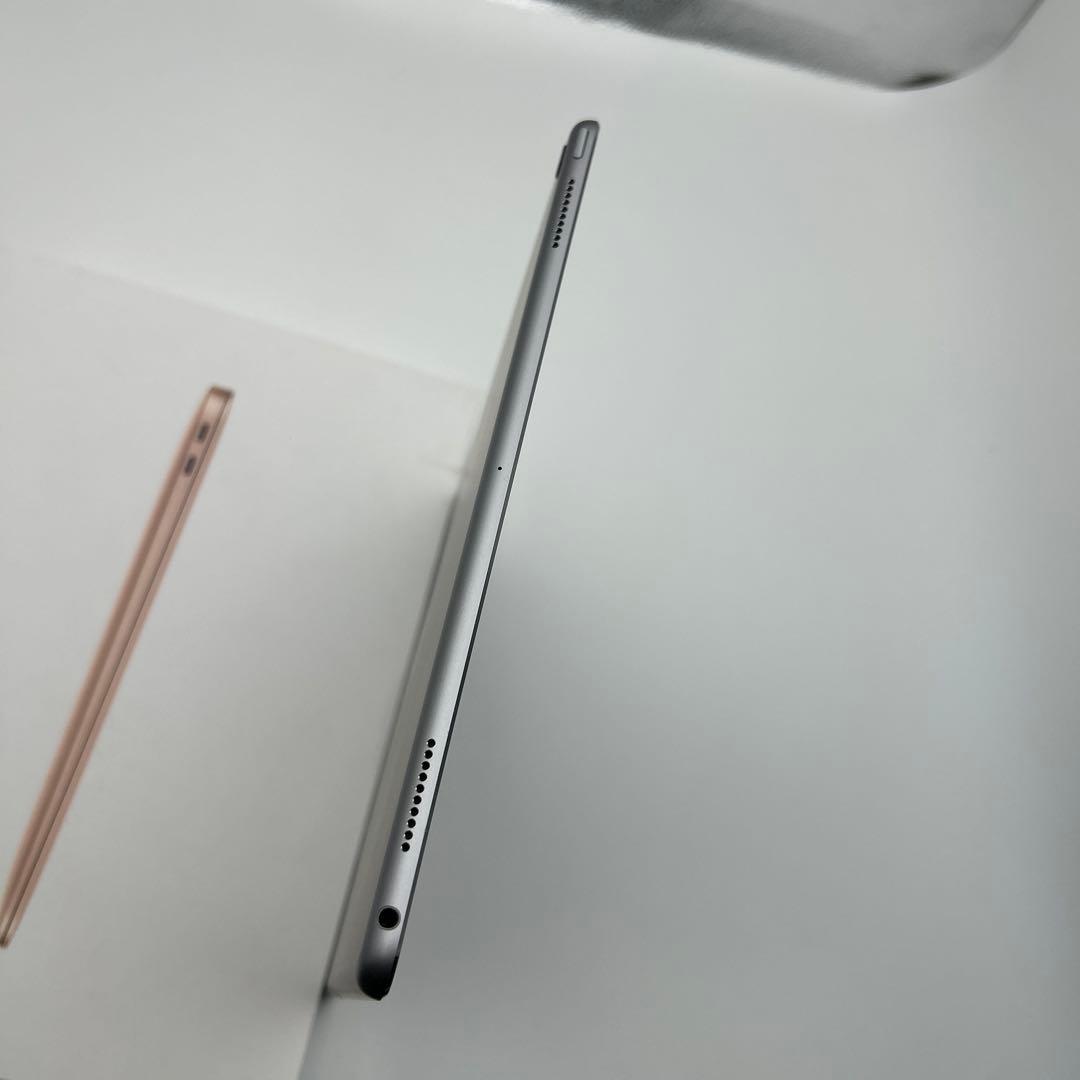 iPad Pro 12.9インチ　第2世代　64GB Wi-Fi 割れなし