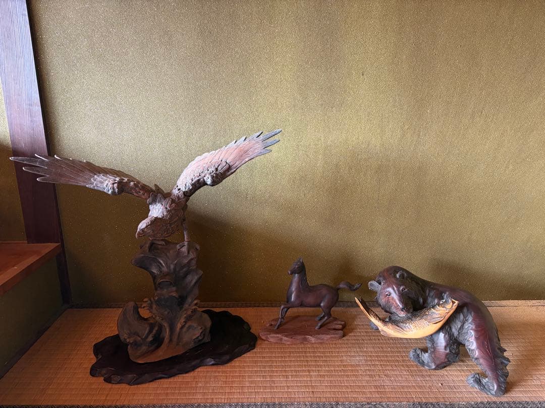 鷹？鷲？、馬、熊の置物3点セット