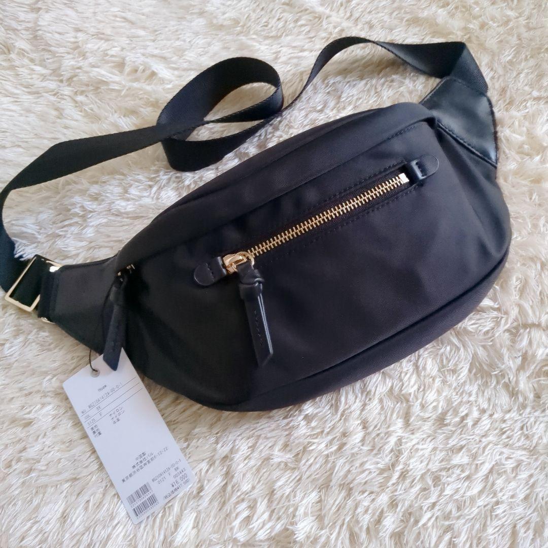 【新品♥】Whim Gazette 【Hoaw.】ナイロンBODYバッグ