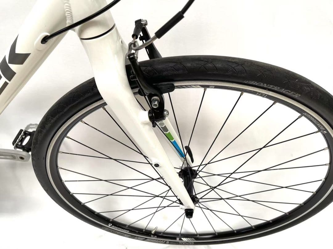 b*l様 送料無料【即乘】トレック TREK クロスバイク 超軽量10.8キロ2