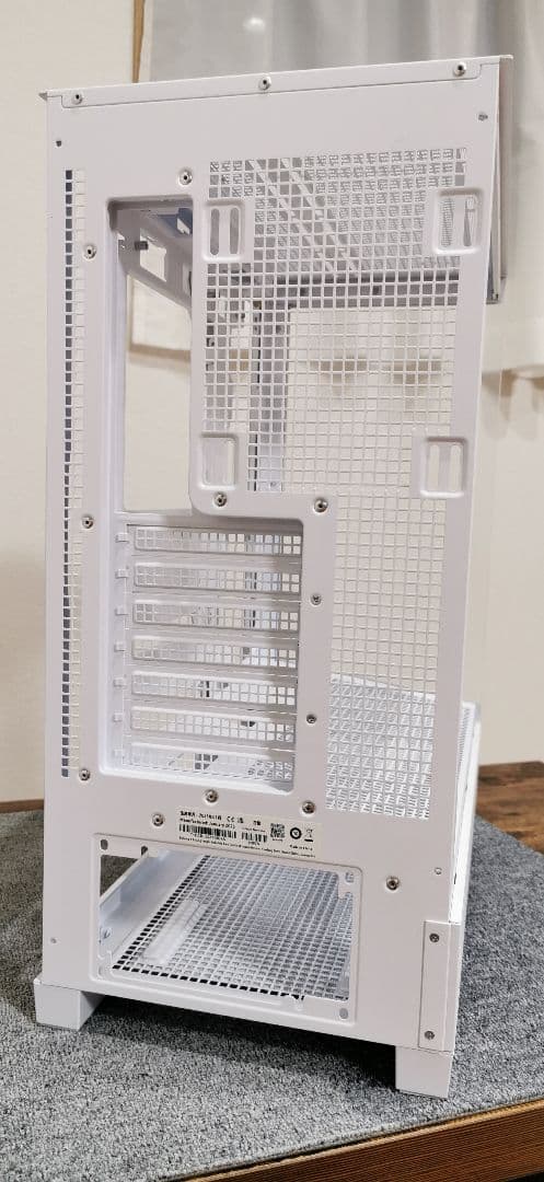 美品 ASUS A31 PCケース ミドルタワーケース