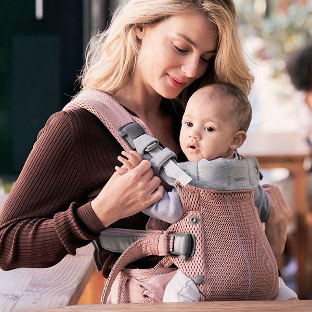 美品 BabyBjorn ベビービョルン ベビーキャリア ハーモニー ピンク