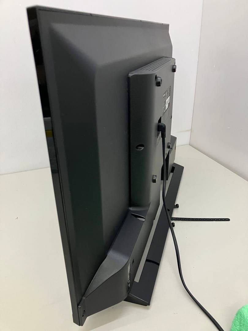 TOSHIBA 東芝 32型液晶テレビ TV 2019年製 レグザ C前