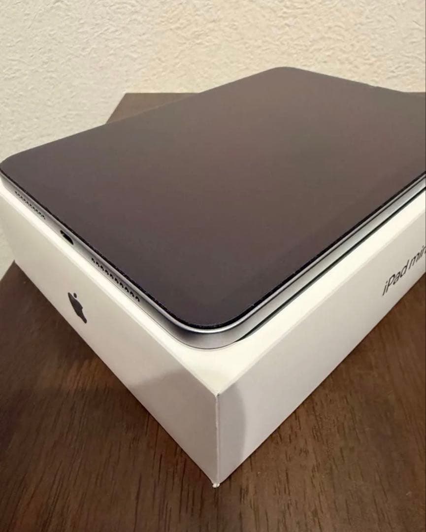 【未使用に近い】iPad mini 第7世代 Wi-Fiモデル 512GB