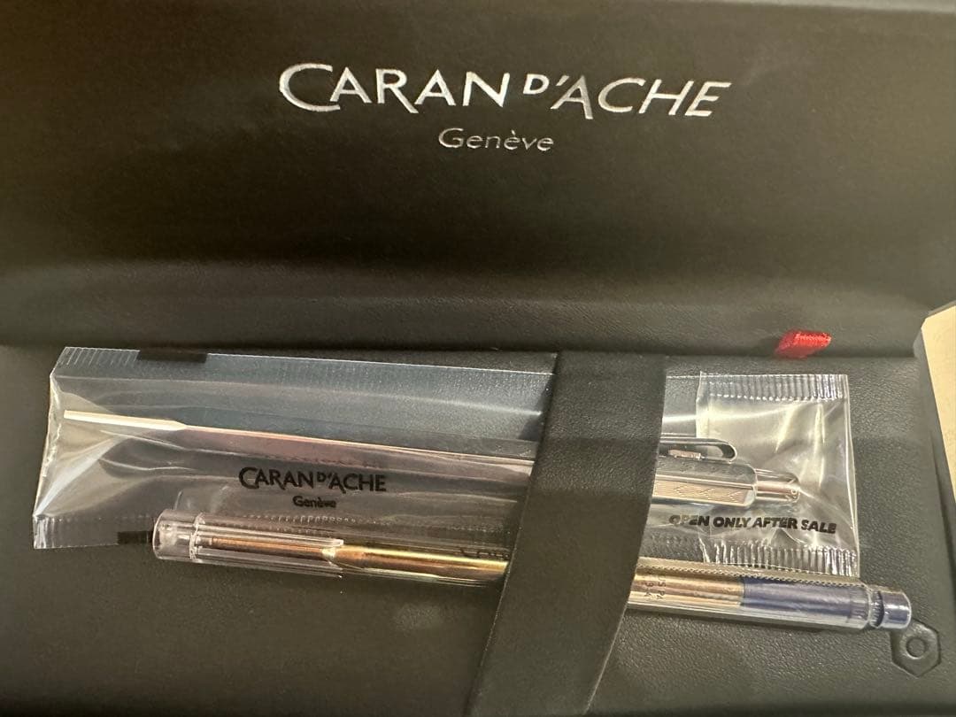 新品未使用品 ※Caran d'Ache※カランダッシュボールペン