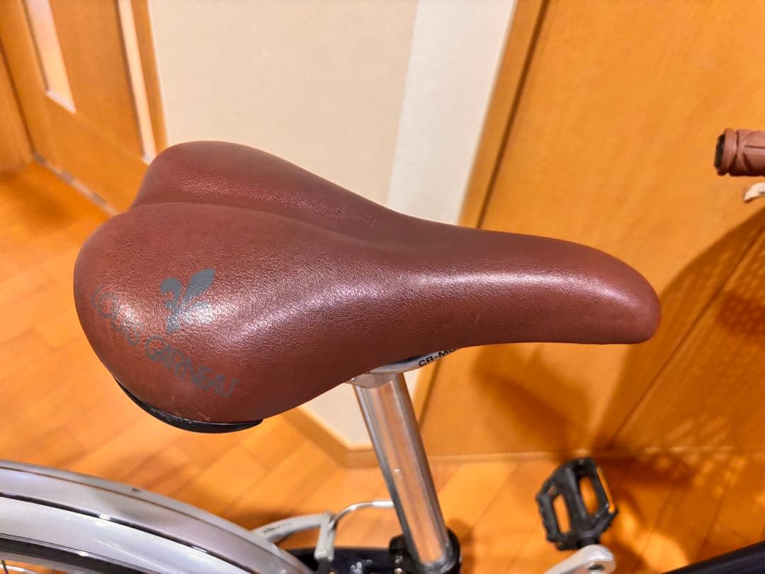 【兵庫県東部手渡し】ルイガノ　LOUIS GARNEAU J22 ネイビー