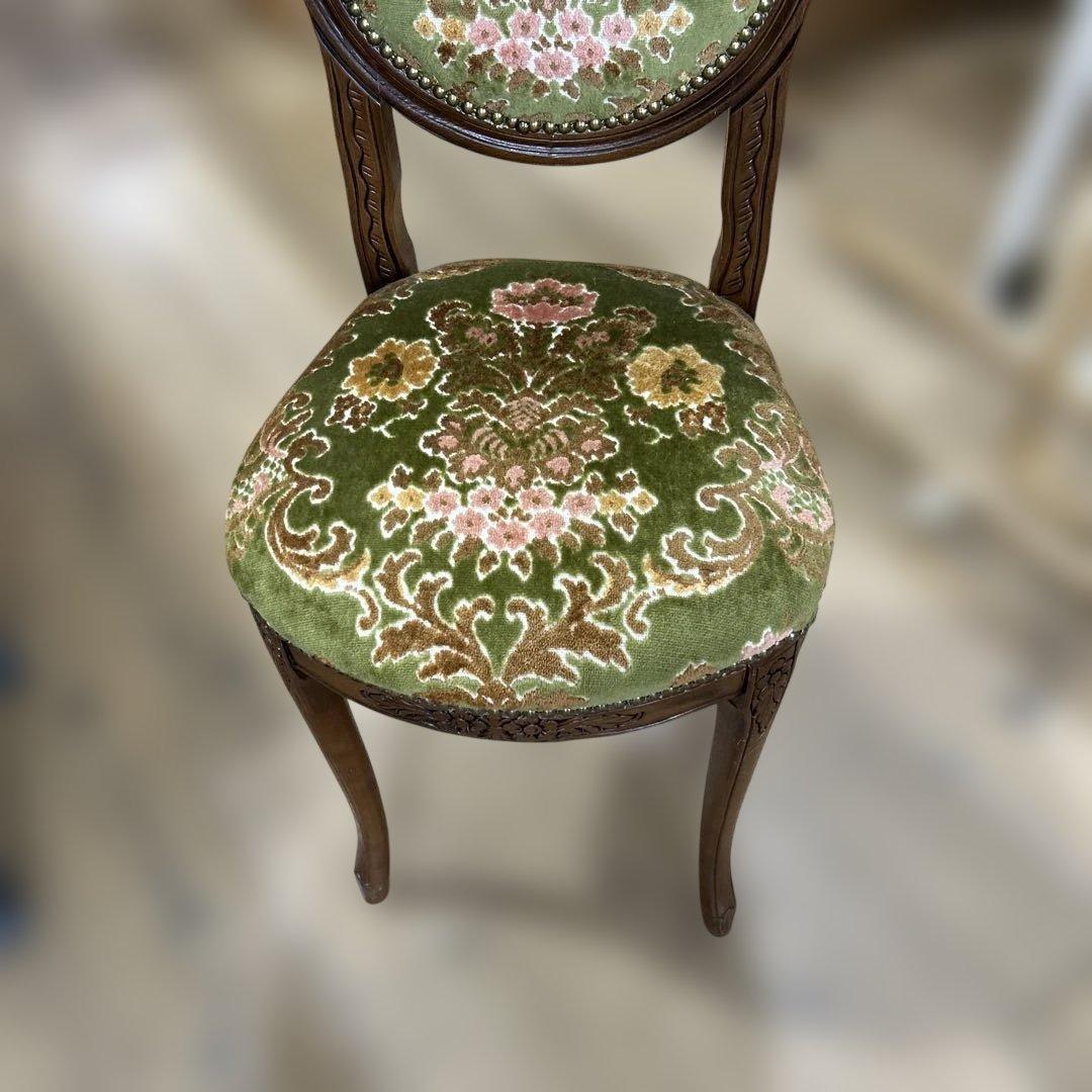 イタリア製　チェア　背もたれあり　モダン　アンティーク　西洋