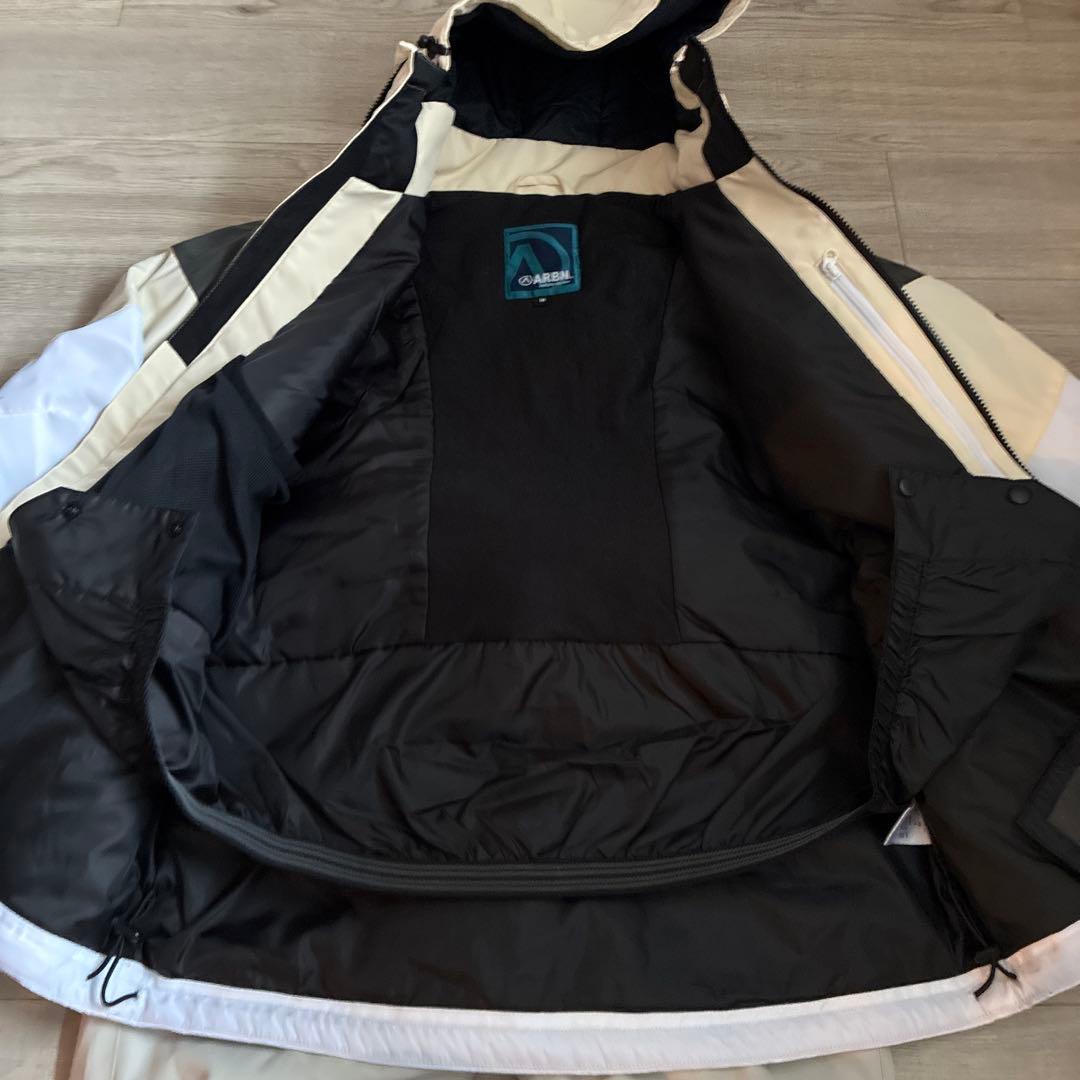 未使用 エアボーン ARBN スキーウェア スノボードウェア 上下セット M