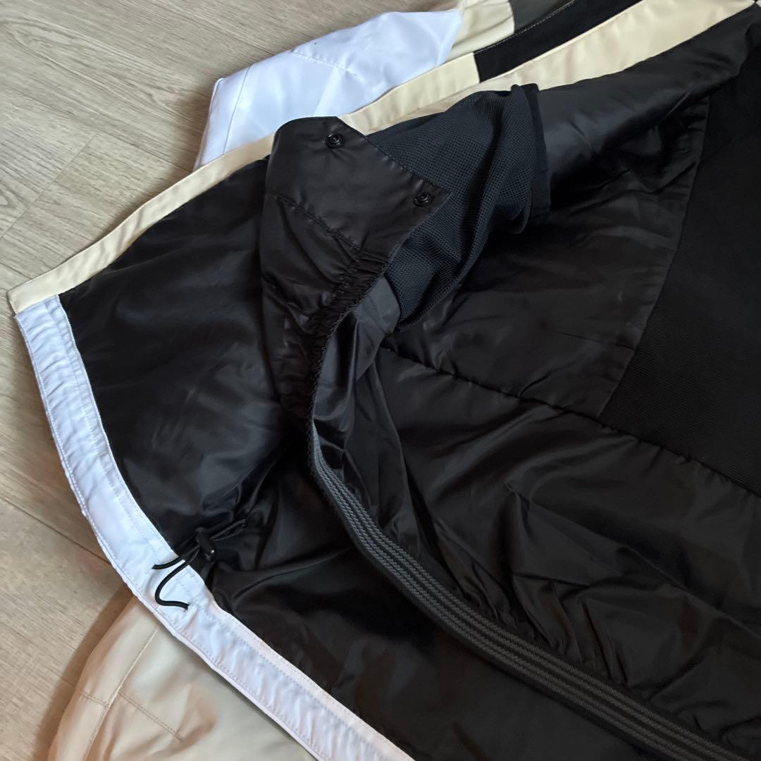 未使用 エアボーン ARBN スキーウェア スノボードウェア 上下セット M