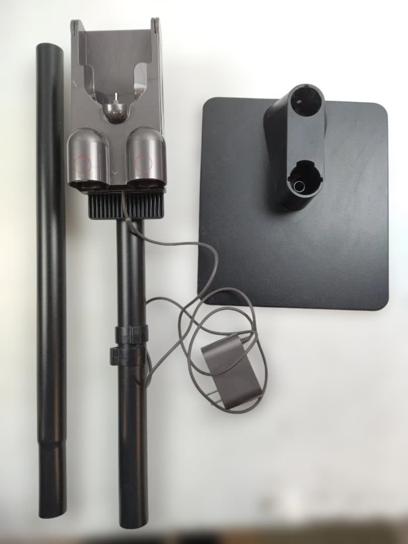 標準モード約26分☆ダイソン SV21 コードレスクリーナー【12-055】