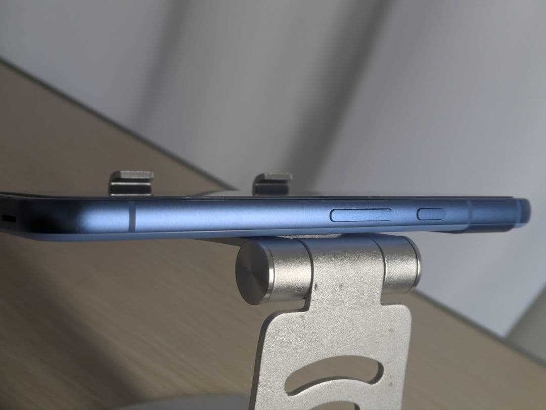 Google Pixel8a AU SIMフリー 利用制限〇 サイクル回数11回