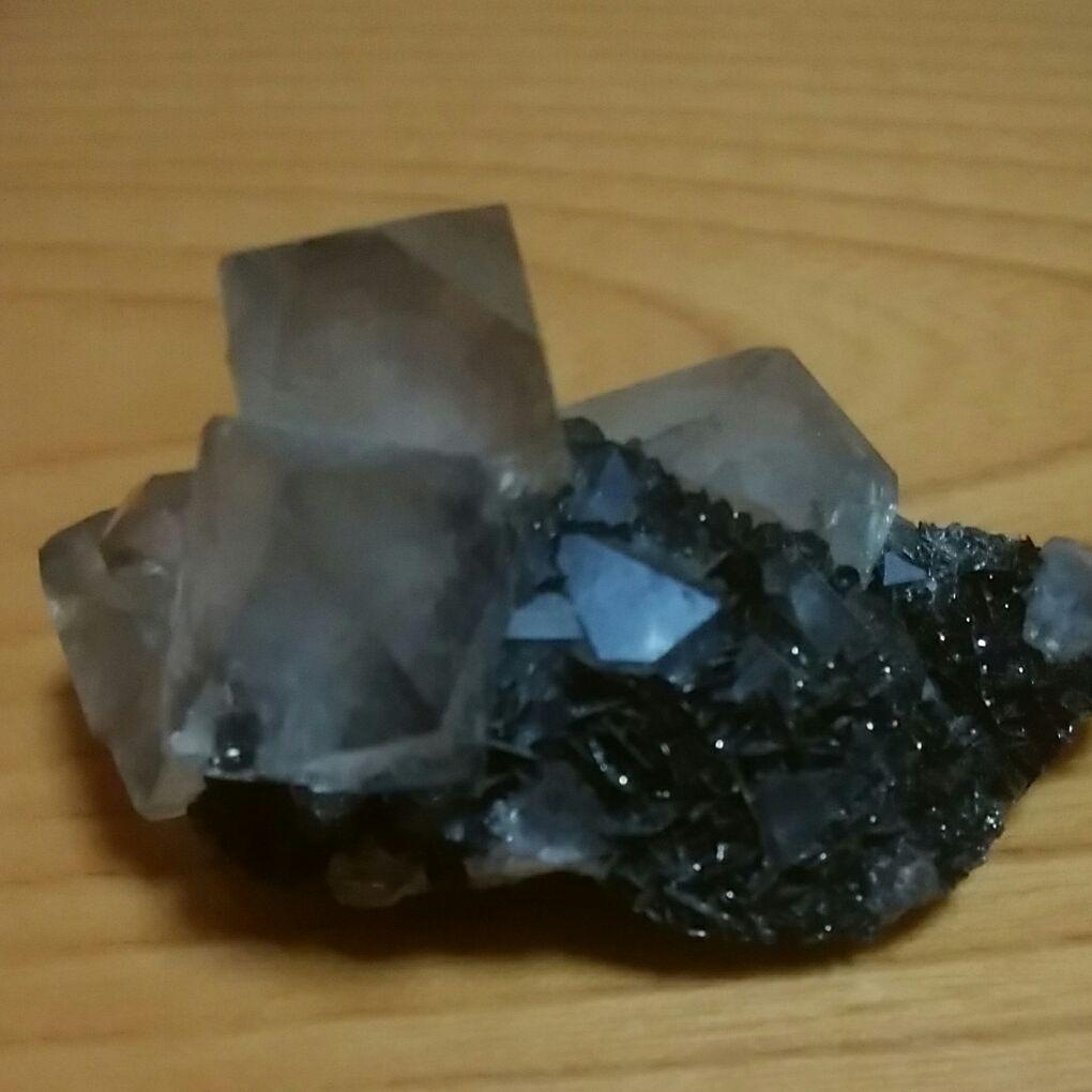 ベータ水晶　高温水晶　ベータクォーツ