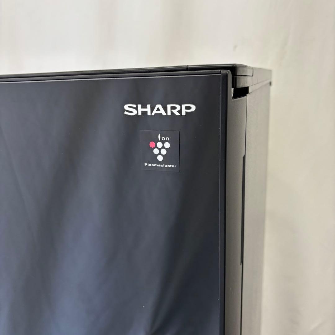 555⭕️冷蔵庫　シャープ　一人暮らし　単身　黒　中古　安い　綺麗　黒　設置無料