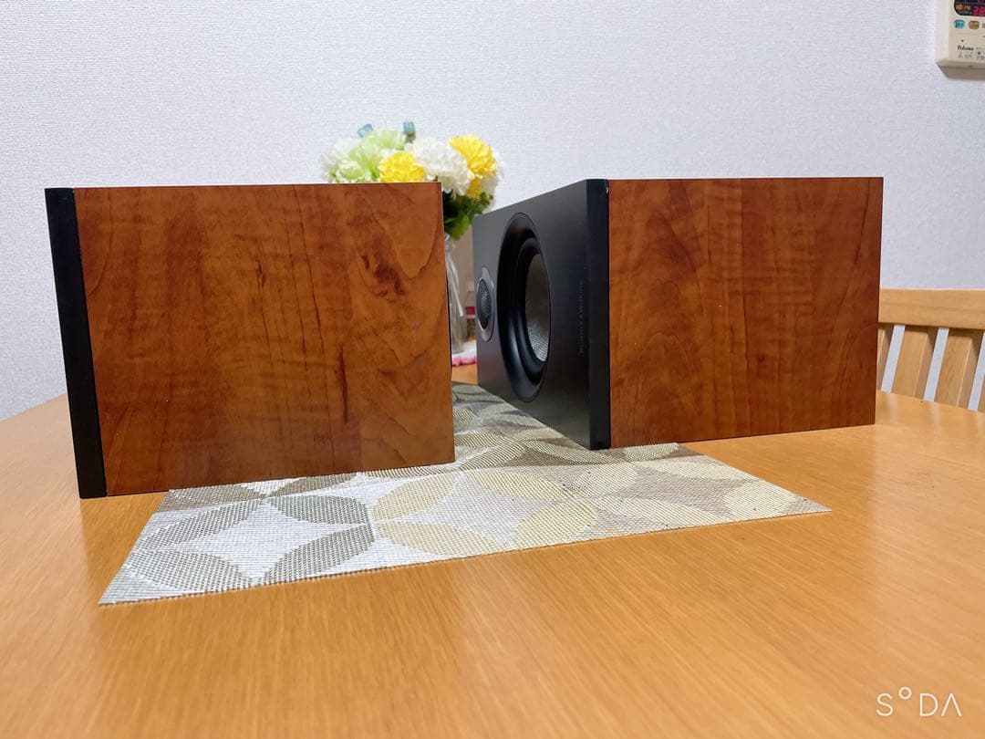 B&W　Bowers & Wilkins 607 S2 AE 動作保証