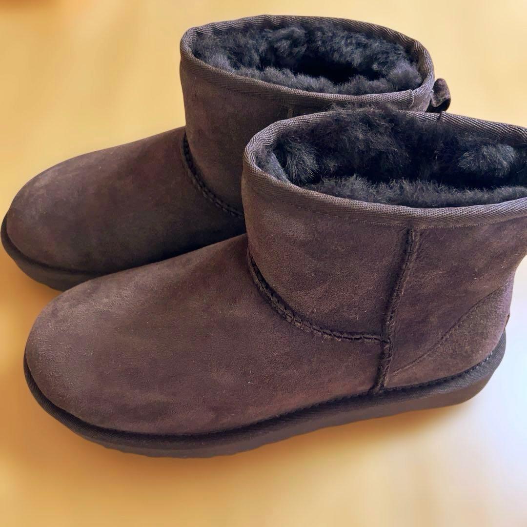 UGG クラシック ミニ II 新品未使用