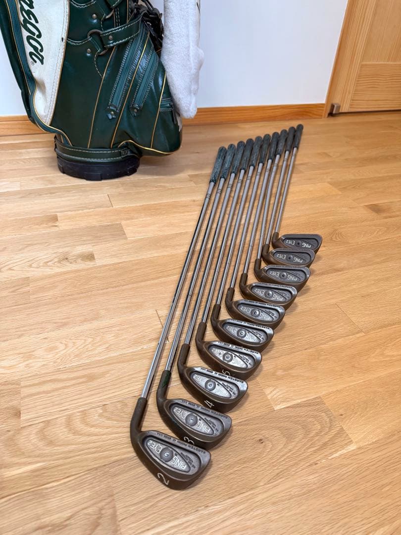 ゴルフクラブセット　MacGregorバッグ