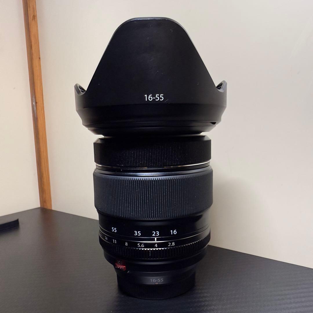 XF 16-55mm F2.8 R LM WR レンズフード付き