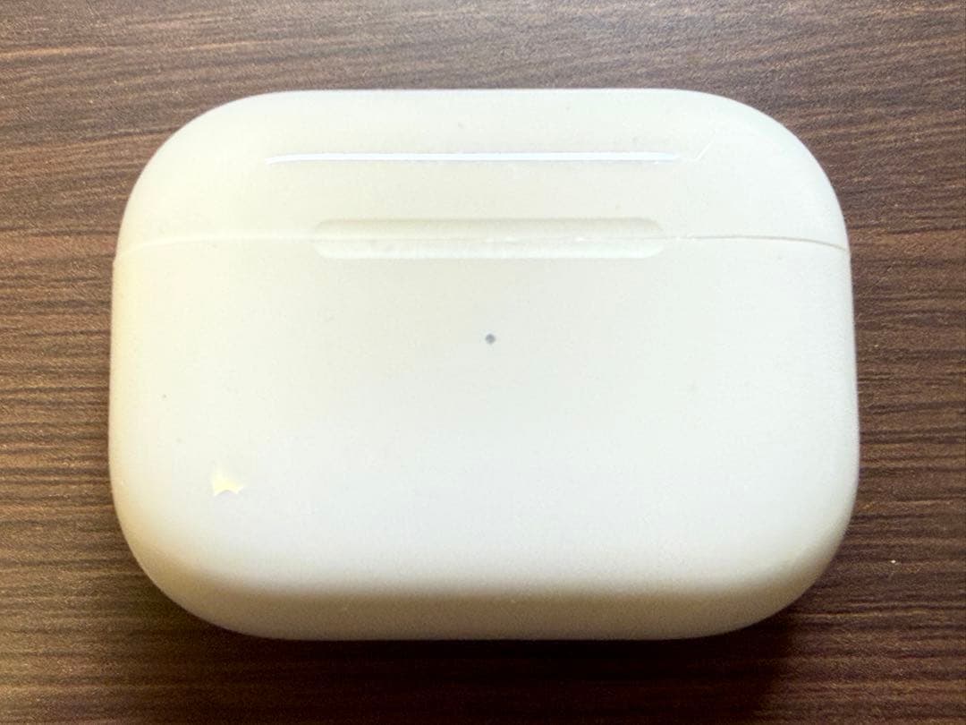 Apple AirPods Pro2 第2世代　本体 充電ケース付き