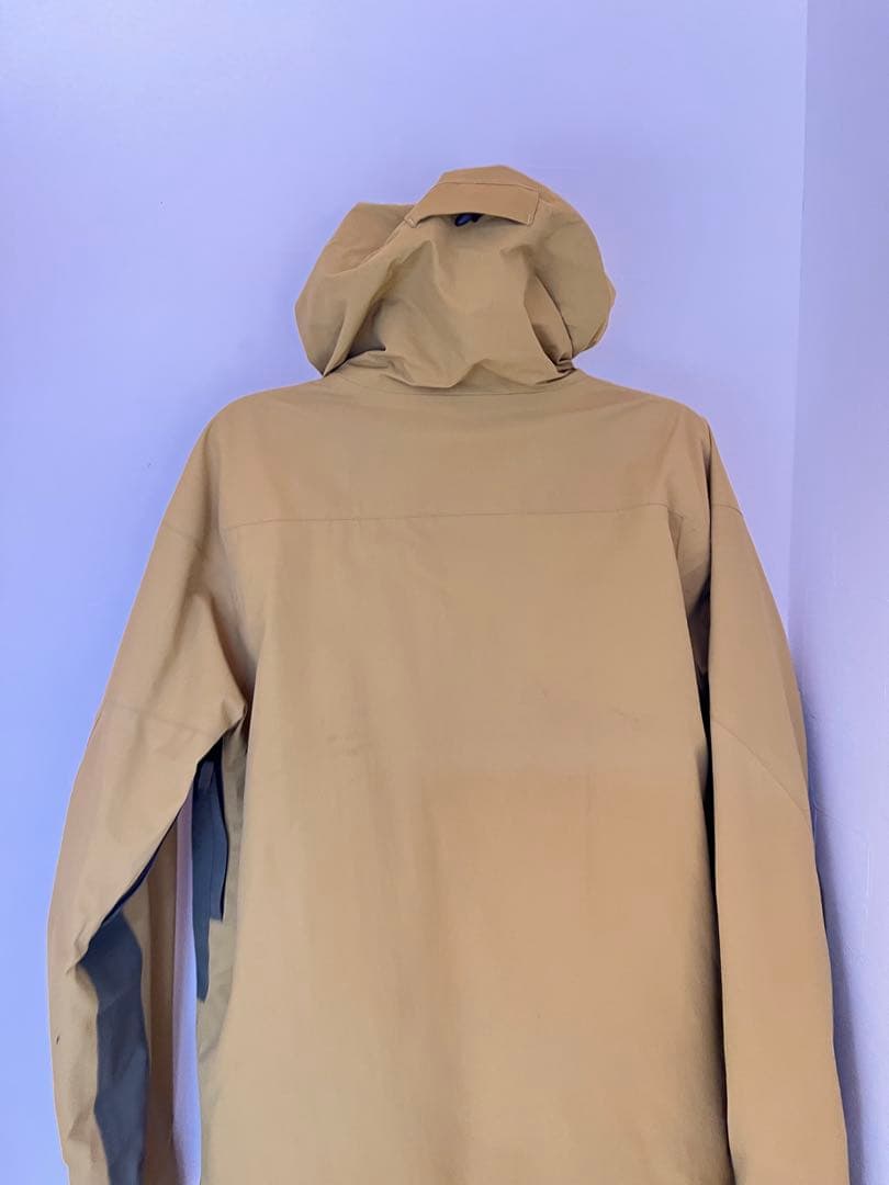 Burton ak swash jacket Gore-Tex中綿入　Mサイズ