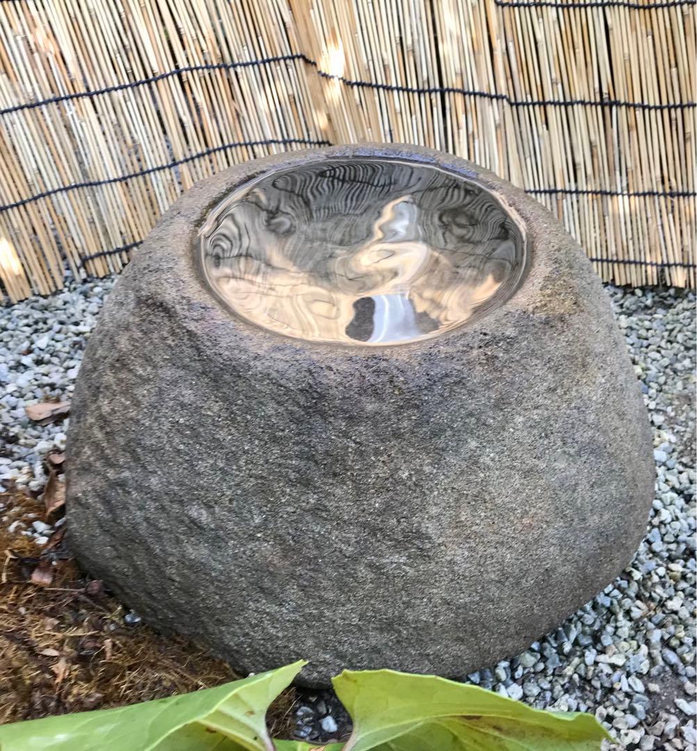 【天然自然石蹲・水鉢・向鉢・茶庭】オブジェ・庭石・置物・ガーデニング・バードバス