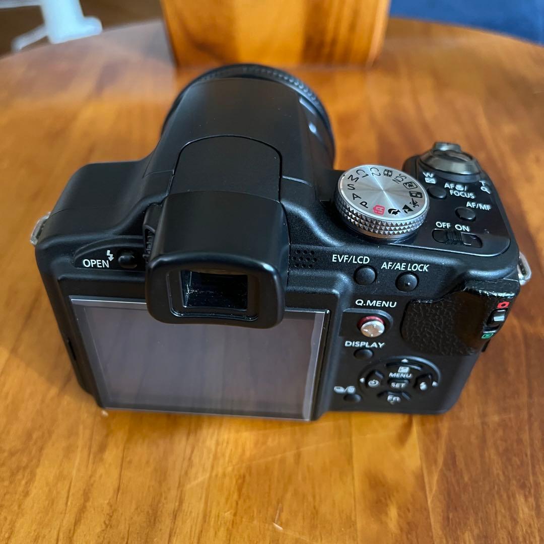 Panasonic DMC-FZ28 コンパクトデジタルカメラ