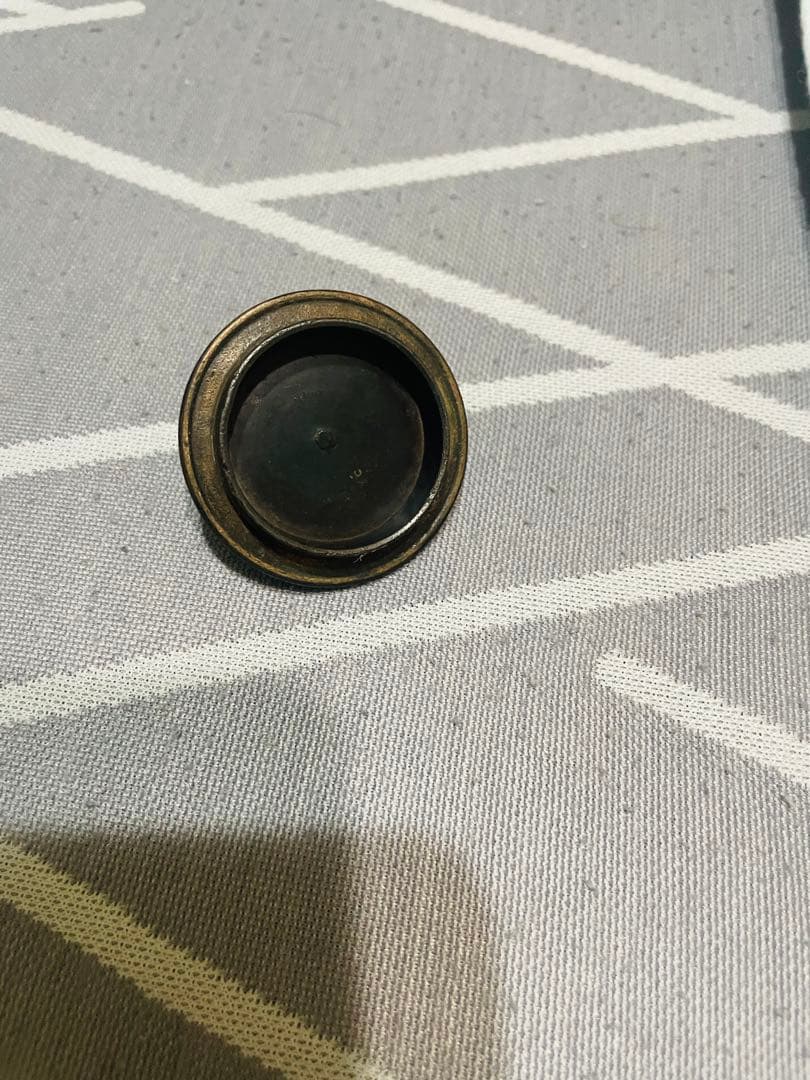 小さい鉄瓶　古いでさす