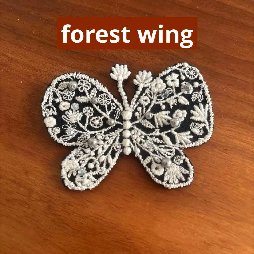 ご確認用 ミナペルホネン ブローチ アクセサリー ハンドメイド