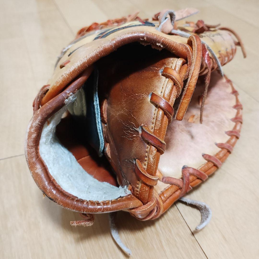 ミズノ　ビクトリーステージ　一塁