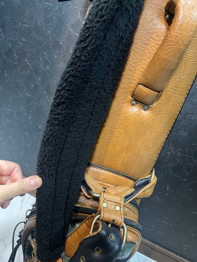 ミッキーマウス柄 ゴルフバッグ・キャディバッグ　レトロ　レザー